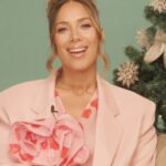 Leona Lewis Instagram - I cannot believe we are celebrating the 10th Anniversary of my Christmas album today 🎄 To be part of your Christmas memories with this music is such a honour. This album is filled with such love straight from me to you. Happy birthday Christmas With Love 🥳