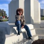 Leslie Grace Instagram - sunnies out, ready for this solar eclipse. :) have y’all looked directly at the sun today? hahahaaa