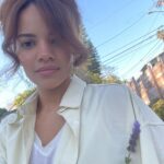 Leslie Grace Instagram - bloomin. 🪻🪴🌱