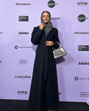 Leslie Grace Instagram - 🖤🏆🎞️ @sundanceorg @styledbyfern @inthesummersfilm