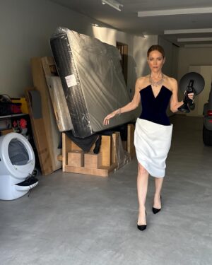 Leslie Mann Thumbnail - 52.4K Likes - Top Liked Instagram Posts and Photos