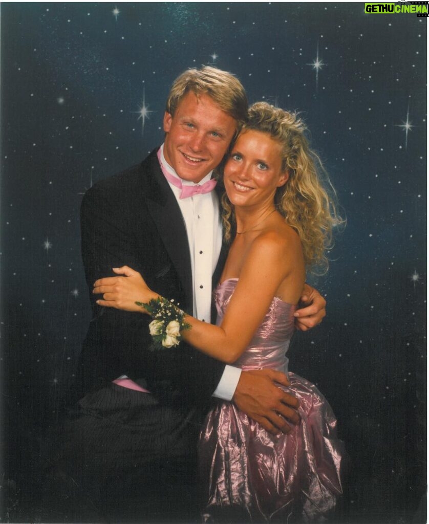 Leslie Mann Instagram - In honor of the release of @blockersmovie this Friday, here is my senior prom pic!