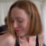 Leslie Mann Instagram - Here I come! 🛼🛼🛼 🛼 @dee_upshaw 📹 @maudeapatow