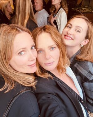 Leslie Mann Thumbnail - 54.1K Likes - Top Liked Instagram Posts and Photos