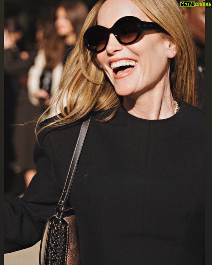 Leslie Mann Instagram - Stella! Making the the world a better and more beautiful place using new ways to reduce environmental impact with sustainable materials💕