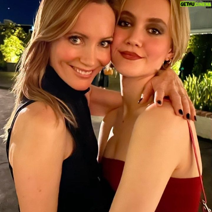 Leslie Mann Instagram - Date night with Iris ❤️