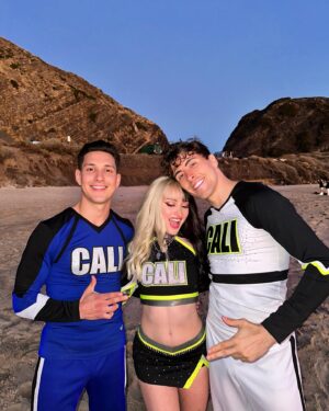 Lexi Brumback Instagram - Sliving on Smoed ✨🔫
 #CaliSmoed
