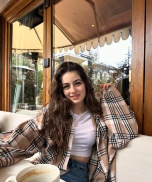 Leya Kırşan Instagram - 