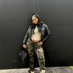 LightSkinKeisha Instagram - belly getting bigger, still runnin circles round dey azzzz🤑 Top: @originalbaddieclub 🤎