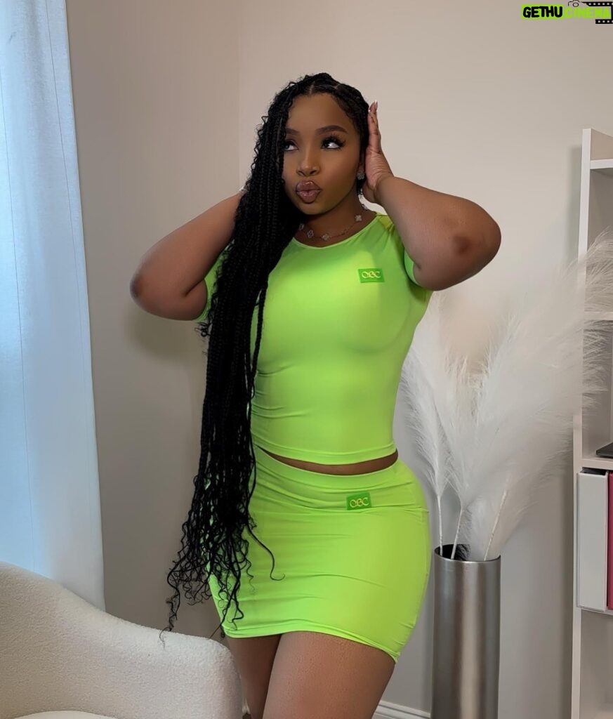 LightSkinKeisha Instagram - Keyonce’ 💚 Outfits by: @originalbaddieclub 💫