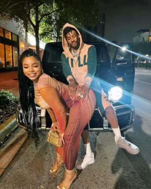 LightSkinKeisha Instagram - 10  years of friendship, 5  years of being soulmates, being with you is my favorite part of life. Happy Birthday to my pumpkinnnn, my twinnnn @cocavango we stuckkk like a broken toilet 🤞🏽 we more tied than a shoe lace, I wish I could live in your balls, but we gotta make room for our future kids I guess 🙄 Anyway, I love you beyond the end of time❤️ 
Thank you to our jeweler @themintboy for getting this project done in time for the boy! Of course we haddd to go emeralds like duhhhh 🤭🥶