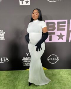 LightSkinKeisha Instagram - 🤍 Balenciaga Zown 🤍