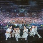 Lilas Ikuta Instagram - Thank you to everyone who came to the solo live in Jakarta! I was genuinely happy to have all of you singing along to every song.😌✨ During the performance of the song “Comet” I was moved to tears by your voices. 🥹 I will never forget this day for as long as I live. I’ll come back, so let’s definitely meet again. Love you🫶🏻 Photo by @poto_pot