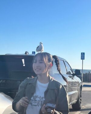 Lilas Ikuta Instagram - Memories🏝️🪿🦡🏜️🐕