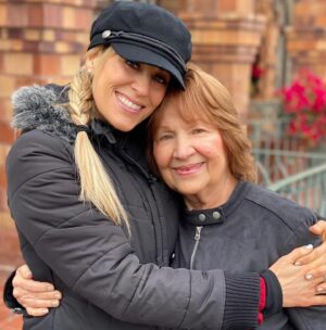 Lilián García Instagram - Happy Heaven Mother’s Day mom. You never seize to amaze me that even from Heaven I feel your hand and guidance over me.

There is not a day that goes by where I don’t think about you. You’re everywhere in my life because of the huge influence you have had on me.

Thank you for all the opportunities you gave me and lessons you shared. I love you and miss you dearly mom. 🥹

And Happy Mother’s Day to all moms out there. Know that you matter and make a difference. 💛💛
.
.
#happymothersday #mothersday
