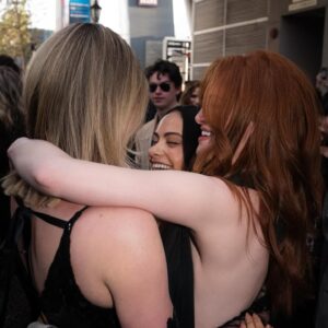 Lili Reinhart Instagram - feeling so incredibly lucky to have my girls through every chapter of life. the strangers premieres only in theaters may 17th!!!!! 🩶🩶