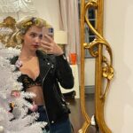 Lilia Buckingham Instagram - And scene
