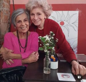 Lilian Blanc Instagram - Encontro feliz!
@neusa.velasco