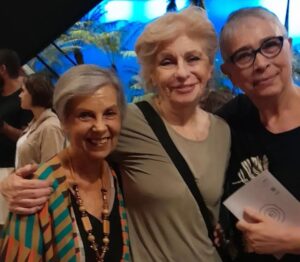 Lilian Blanc Instagram - Duas presenças queridas na plateia de 
O Outro Borges @ooutroborges
@neusavelasco e @betedorgam