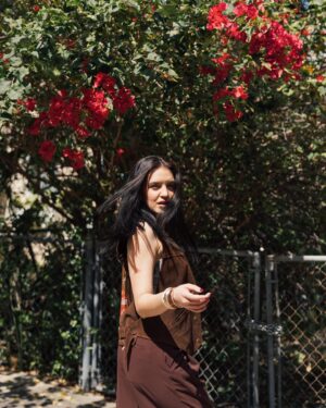 Lilimar Instagram - 03/08 happy international women’s day ♡
thank you so much to everyone who’s congratulated me & shared their well wishes! i was beyond happy to finally share the news with you all about inside out 2, and it warmed my heart to see everyone as excited about it as we are! today always feels like a special day to me as i get to celebrate it by thanking and further admiring the women around me, as well as the ones far away 🤍 my biggest thank you to not just my mother, grandmother, and mentors, but to my friends. to the women that love us, that guide us, that are patient with us, that motivate us, that fight for us even when the world continuously fails to fight for them. may you always be celebrated 🧝🏽‍♀️ #happywomensday
