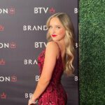 Lilliana Ketchman Instagram - miss this night 💗 congratulations @itsbrandontv on your new app!! 🙃 @xrmmedia . . . . #lillyk #new #BTV #BrandonTV #redcarpet #gettyimages
