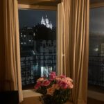 Lily Allen Instagram - Oh Paris ! Little mini break this weekend showing the girls the city. @hotelrochechouart thank you for our gorgeous room with a beautiful view of Sacre Coeur. If you’re in Paris you absolutely MUST go and see the Rothko retrospective at @fondationlv , truly breathtaking.