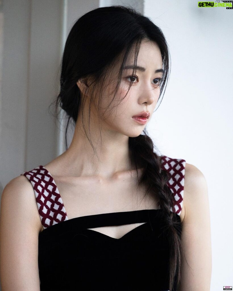 Lim Ji-yeon Instagram - 엘르화보 B컷✌️