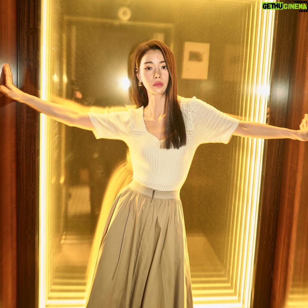 Lim Ji-yeon Instagram - SISLEY in Paris