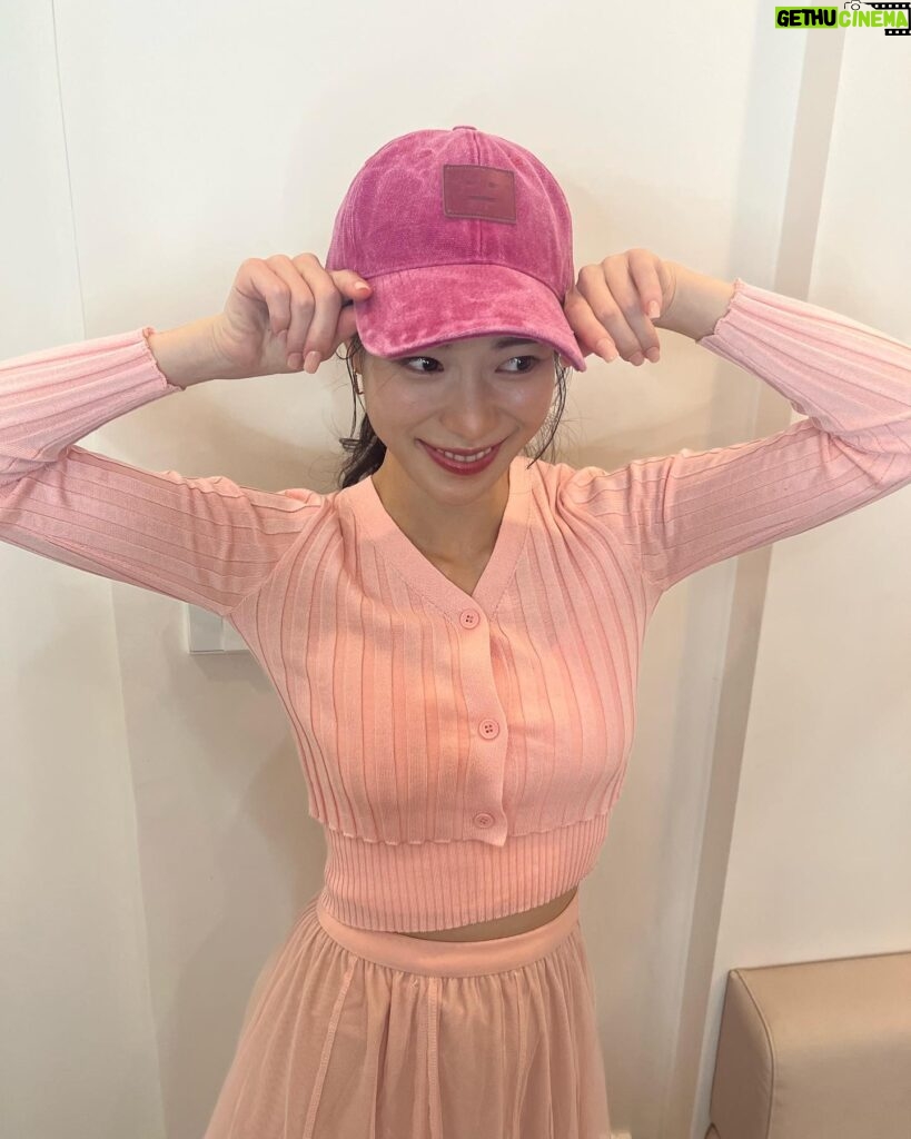Lim Ji-yeon Instagram - 핑키 모자 선물받았당 감사해여선배님👍🫶