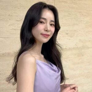 Lim Ji-yeon Instagram - 보라💜