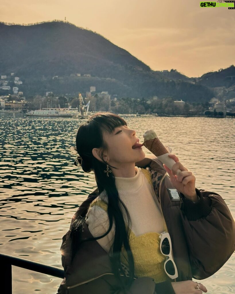 Lin Min-Chen Instagram - 在義大利的Lake Como放了幾天假期 明天乖乖回來謝票兒🤟🏻🤟🏻明兒見😻😻