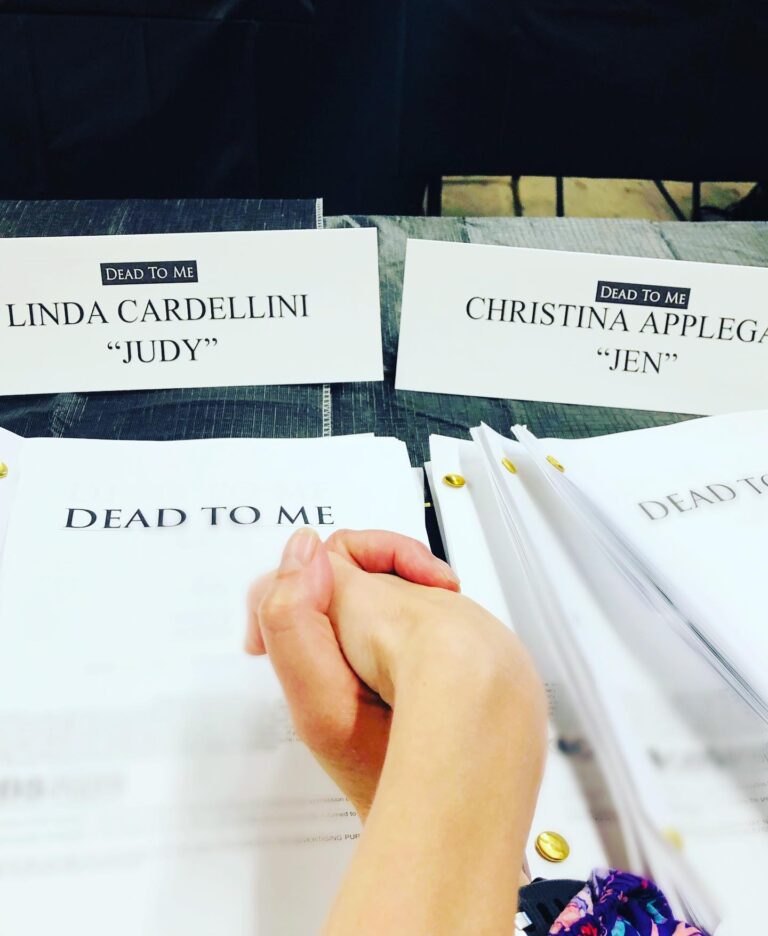 Linda Cardellini Instagram - Season 2 table read!! Here we go! Can’t wait for you to see what Jen and Judy are up to. 😲 @deadtome @netflix #christinaapplegate #jenandjudy ✨