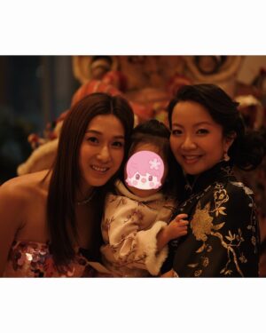 Linda Chung Instagram - Dear Fete Chinoise: 

It was truly an honour to be a part of this magical event. ✨ We saw the hard work and efforts it took to organize, and bring culture together by sharing stories through design, music, and art.  Your dedication to inspire and design excellence is truly remarkable. 🩷🩷🩷

Happy 9th! 

lovelovelove 
 -L- 

@fetechinoise 
@deborahlauyu 
#canadianchinese 
#yvr 

Photo credit @nicholasclaytonli
