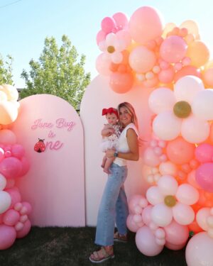 Lindsay Arnold Instagram - Our little June bug 🥹🫶 my baby turns 1 tomorrow and we had the best time celebrating her a little early before heading out of town! 

#firstbirthdayparty #birthdayparty #babygirl