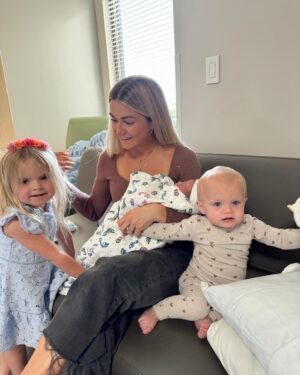 Lindsay Arnold Instagram - Baby boy is here 😭🫶 we love you so much Rez! Thanks for making me another cute nephew @brynleyarnold @donmcginnis 🫶 

#babyboy #newbaby #nephew