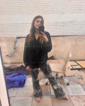 Lindsey Shaw Instagram - all of the pieces pieces pieces of me
