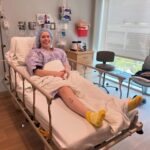 Lindsey Vonn Instagram - After a lot of thought, research and talking to many many doctors, I made the decision to get a knee replacement. I have severe tri-compartment degeneration but the main compartment that has been painful is the lateral compartment, or the outside of my knee. My doctor for many of my surgeries, Dr Hackett, and I did a preparation surgery last July to try to slow down the need for the replacement but also preparing other parts of my knee for the inevitable. But I got to the point where it was too much and my knee could not handle doing the things I love to do. So Dr. Roche did a Mako Robot assisted lateral unicompartmental replacement. In other words, they cut off part of my bone and replaced it with titanium pieces. *in pic 2 Dr Roche and his team did an incredible job and I’m recovering well. I hope this helps me lead the active life I’ve always wanted. Appreciate all of the well wishes🙏🏻 Means a lot to me. But don’t worry, this is just another bump in the road in my journey through life and you know I’ll be back up and running asap 💪🏻 can’t hold me down for long! 🙏🏻❤️