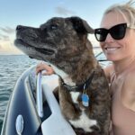 Lindsey Vonn Instagram - Thankful for unconditional love 🐕 🐶 🐾 Because no matter how high or how low life gets, I will always have their love ❤️ Happy Valentine’s Day! Sending ❤️ to everyone from me and my furry valentines 💌 @vonndogs We miss you Bear ❤️🕊️🙏🏻