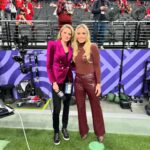 Lindsey Vonn Instagram - Super Bowl Recap- -What a game! Congrats to the @chiefs and @patrickmahomes on the OT victory! Bummed for the @49ers, and even though @christianmccaffrey set some new records (first player to get 75 rushing and 75 receiving yards in a SB) it unfortunately still wasn’t enough to get the W. -enjoyed the @nfl pre game interview with @staceydales, who is always 🎯 -The half time show was A-mazing! @usher crushed it and loved all the bonus performances by @aliciakeys @hermusicofficial @ludacris etc. -It was great to see @shaq again. Haven’t seen him since the SB in NJ. -Saw Mr. Shanahan, who I met years ago when I moved to Colorado and watched him lead the @broncos to win the SB. Legend. And I’m a sucker for family stories. @christianmccaffrey ‘s family story is also incredible. -thx @commanders for hosting me ❤️ -And finally, I walked almost 14 miles in high heels. I think that’s a new personal record for me. Happy to be home now with my dogs icing my knees and putting some cream on all my blisters lol. Until next year @nfl ✌🏻