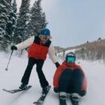 Lindsey Vonn Instagram - Who wins when 2 Olympic Gold 🥇🥇 medalists find each other on the same mountain….catch me if you can gets real! 1) @ted_ligety or 2) Me! @lindseyvonn