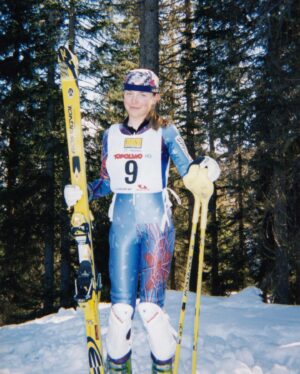 Lindsey Vonn Instagram - I’m just a girl with a dream…From Buck Hill, Minnesota to the top of the highest mountains… I’ve been through my fair share of ups and downs but it was all worth it. Parents, please believe in your kids. Encourage them, show them how to get back up when they fall and remind them that anything is possible… because you never know where their journey will take them 🩵