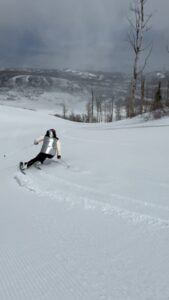 Lindsey Vonn Instagram - Like I said… the best kept secret, had the whole mountain to myself… snow was 🧈🙌🏻❤️ #firsttracksallday