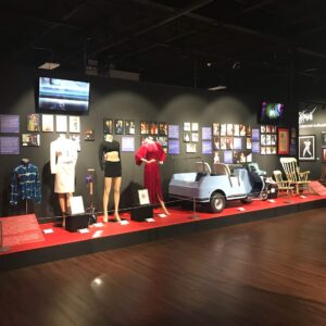 Lisa Marie Presley Instagram - Excited to be here at Graceland opening this new exhibit Growing Up Presley. Hope you all enjoy this little insight to my life.
#elvisweek2018 #graceland #growinguppresley @rileykeough #wherenoonestandsalone #chapelinthewoods #elvispresley