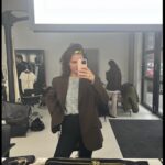 Lisa Vicari Instagram - 2023 so far has been busy, wild and full of mirror selfies