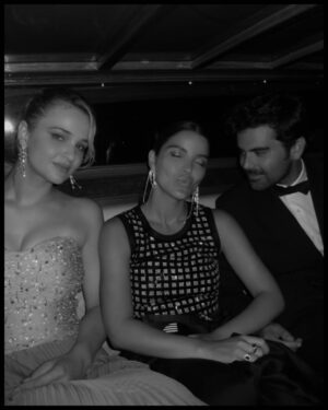 Lisa Vicari Instagram - Anzeige

The full venice experience with @armanibeauty 🤎 

Hair & #Makeup by @philippverheyen using @armanibeauty 

Dress @giorgioarmani 

Jewelry @cartier