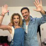 Lisset Instagram - Mi persona favorita! @alexdelamadrid nos conocemos hace más de 30 años y en @mammamia_mx nos hicimos TWINS, no creo en las coincidencias, creo en las diosidencias, y que al final las almas se juntan, coinciden y la empatía se abraza, éste ser y yo empezamos un viaje hermoso y muy aleccionador confeccionándolo juntos y agarrados de la mano, no nos soltamos y sé que no nos vamos a soltar nunca, juntos y agarrados del alma y del arte! Gracias @alexdelamadrid por ser tú! Gracias por ser ese pedazo de actor y cantante que detallaste como filigrana ese Sam tan lleno de todo, y que sigues nutriendo cada función, gracias y que fortuna encontrarnos y en la misma sintonía entender que el arte no se lleva con soberbia, ni con envidias, ni con malas energías, y que cada día nos concentramos en ser mejores para el público que nos hace el favor de pagar un boleto para irnos a ver! En ser mejores para nosotros mismos y crecer como personas y LO LOGRAMOOOOOOOS!! Que bendición tener éstas carreras impecables llenas de amor, arte y generosidad y que lo único que nos interesa es seguir aprendiendo!!! TE AMO MI TWIN!! Sin ti yo no hubiera sido ésta Donna Sheridan que no solo me ha dejado tanta enseñanza y crecimiento, sino que me regresó a LISSET!!! GRACIAS @mammamia_mx GRACIAS @teatroinsurgentes HASTA LA PRÓXIMA!!! GRACIAS SIEMPRE! (Quítate mi overol) (ahora en Donnas 🤣🤣🤣🤣🤣🤣🤣)