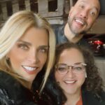 Lisset Instagram - Amo éste team de vida!!! Mi amada hermana @la.julls mi Melissa @zairaaoropesaa por más noches de risas, cenas e historias!!! Les amooo!!