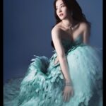 Liu Yifei Instagram - A happy night @eliesaabworld