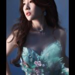 Liu Yifei Instagram - A happy night @eliesaabworld