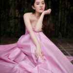 Liu Yifei Instagram - Looking forward to the event! @bulgari #bulgarihighjewelry #bulgarimediterranea